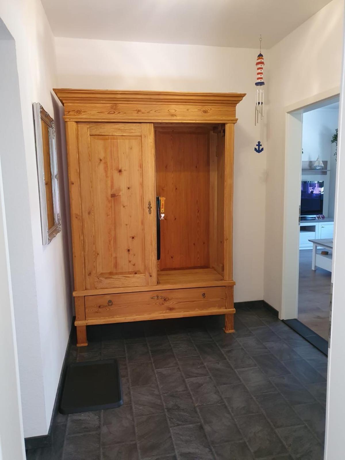 Neu! Fewo Lentz Hafenstadt Emden Exterior foto